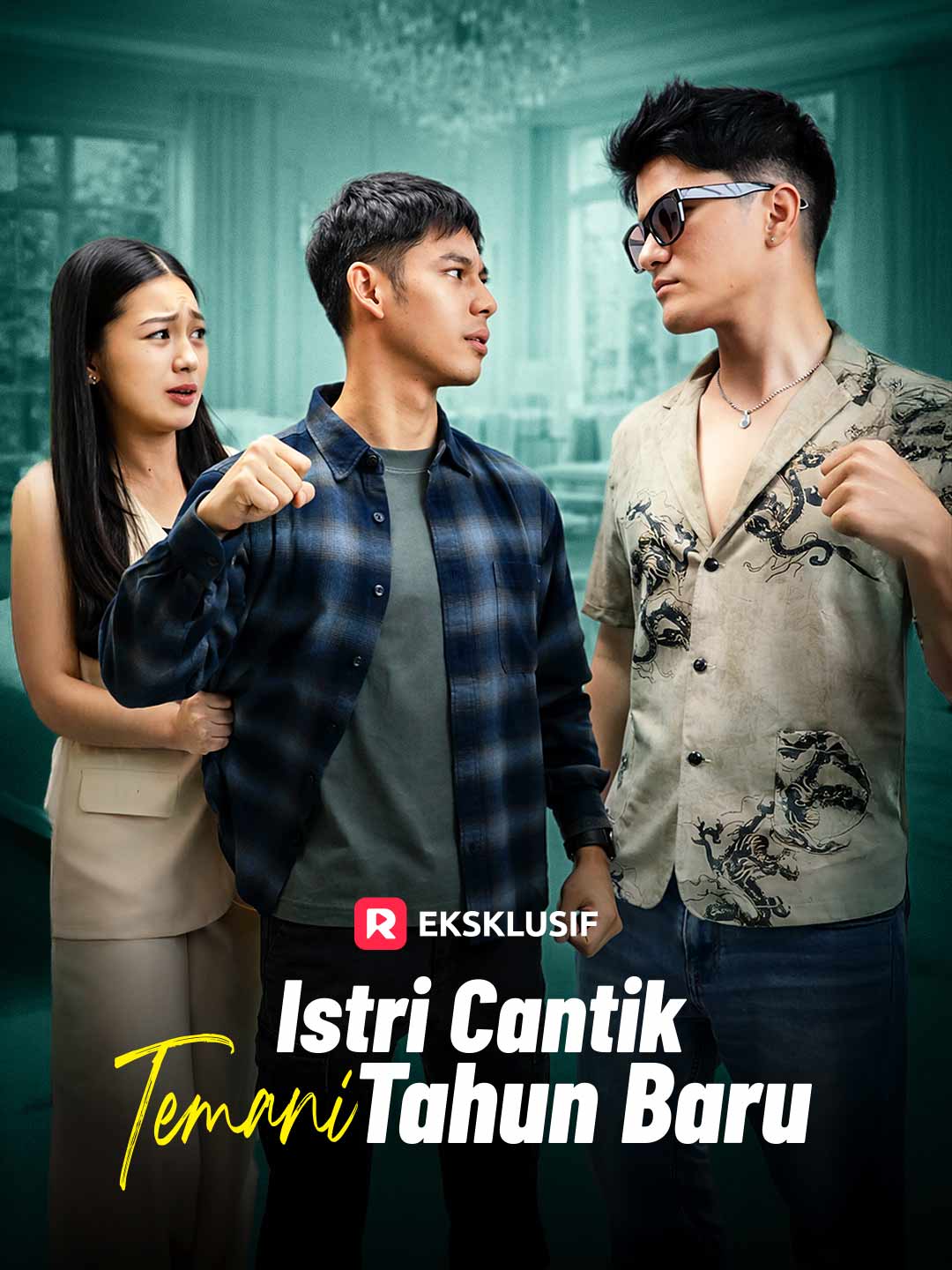 Istri Cantik Temani Tahun Baru