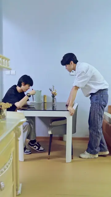 Anjing saingan cinta